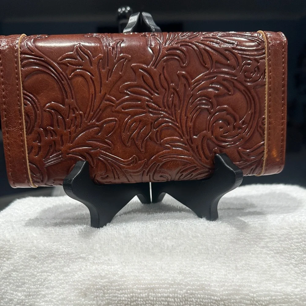 Embossed Rust-Brown Leather Wallet - Picture 2 of 6